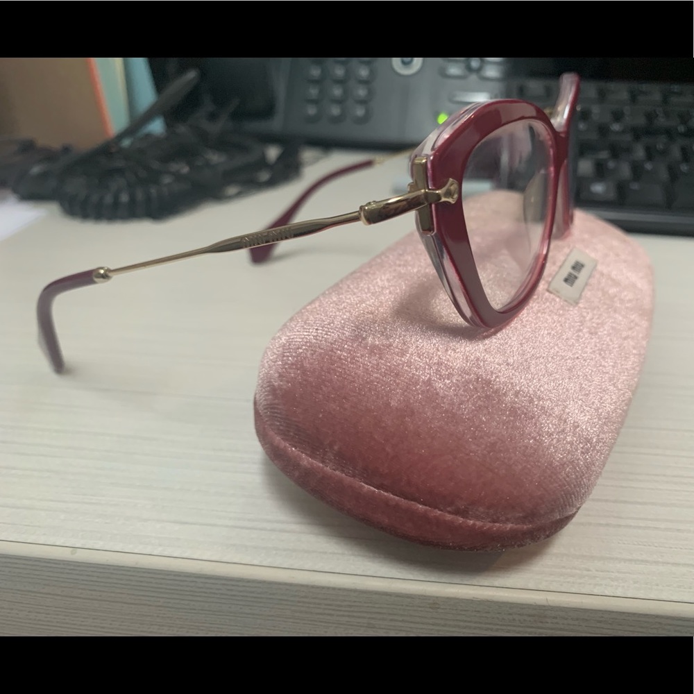 MIU MIU EYEWEAR - Picture 7 of 8